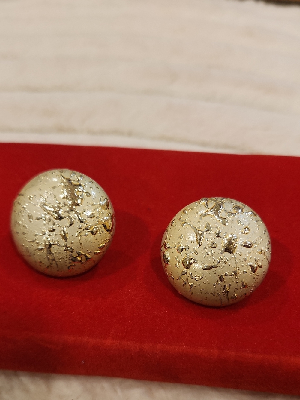 Handcrafted Metallic Silver Decorative Spheres - Home Accents